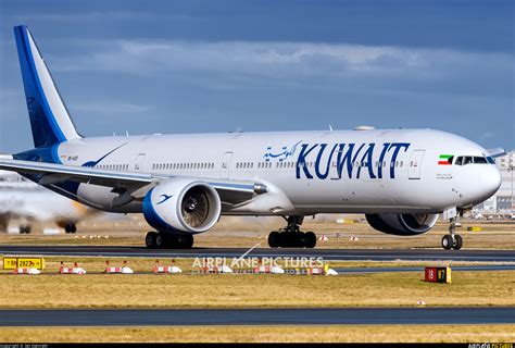 Ku airline. KU418 Flight Status and Tracker, Kuwait Airways Manila to Kuwait City Flight Schedule, KU418 Flight delay compensation, KU 418 on-time frequency, KAC 418 average delay, KAC418 flight status and flight tracker. 