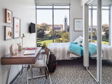 The rate is $5,570 per academic year per person ($2,785 per semester). The complex offers free laundry and has a green permit parking lot; students can purchase a parking permit through KU Parking. Sunflower also has a KU Housing staff member assigned to assist residents, and residents have access to 24-hour desk help.. 
