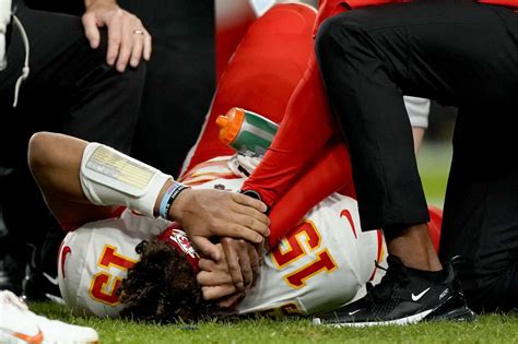 Ku football injuries. Kansas City Chiefs head coach Andy Reid provided an update on linebacker Nick Bolton, who suffered a left wrist injury against the LA Chargers in Week 7. 
