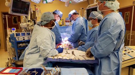 Swedish First Hill is home to one of seven kidney transplant centers and one of just four liver transplant centers serving the entire Pacific Northwest. Over the past 20 years, our surgeons have performed more than 2,000 kidney transplants in our state-of-the-art surgical facilities.. 