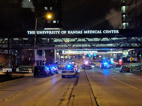 Mar 4, 2023 · March 4, 2023, at 11:13 a.m. 3 Kansas City Officers Who Were Shot Released From Hospital. KANSAS CITY, Mo. (AP) — Three Kansas City police officers who were shot and wounded while serving a ... . 