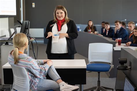 Read all stories published by KU School of Business Professional Selling Program in 2020. The KU Professional Selling Program prepares students for successful careers in consultative selling. All .... 