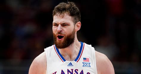 LAWRENCE — Kansas men’s basketball’s 2022-23 regular season continued Saturday with a Big 12 Conference matchup at home against Iowa State. The No. 2 Jayhawks came in off of a win at home .... 