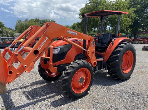 MODELS: M5660SU, M6060, M7060 Introducing the M60 Series. These top-of the-line M Series tractors have been redesigned and re-equipped with advanced features including Common Rail System (CRS) with Exhaust Gas Recirculation system (EGR) and Diesel Particulate Filter (DPF) Muffler for powerful yet clean and economical performance, and a more ergonomically designed Cab for easier operation .... 
