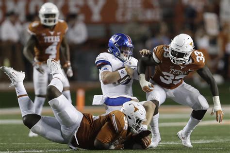 November 14, 2021 · 9 min read. AUSTIN — Kansas football's 2021 regular season continued Saturday with a Big 12 Conference road matchup at Texas. The Jayhawks came in off of a loss at home against Kansas State. The Longhorns came in off of a loss on the road against Iowa State. Both sides were looking to end extended losing streaks.. 