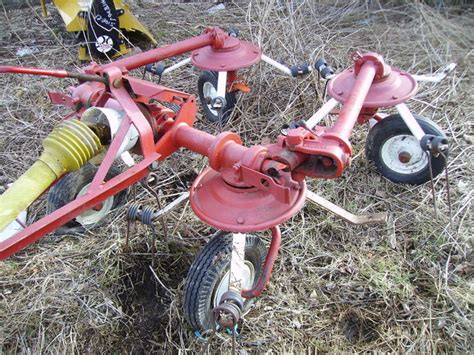 Kuhn 440t Tedder Manual - Medair