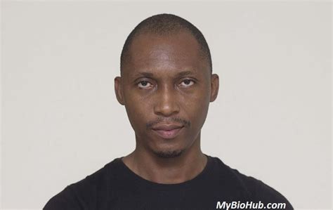 Kunle idowu biography samples