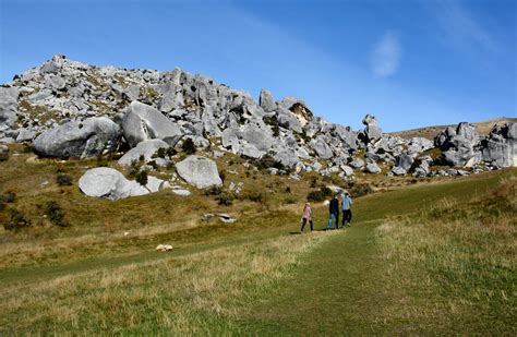 Kura Tawhiti Access Track: Kura Tawhiti Conservation Area