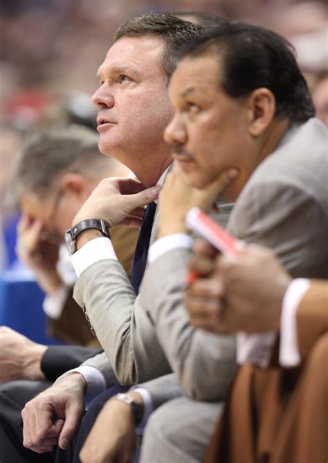 Nov 2, 2022 · Kansas suspended Hall of Fame coach Bill Self and top assistant Kurtis Townsend for the first four ... And while he would have to forfeit half of his base salary and professional services pay ... 