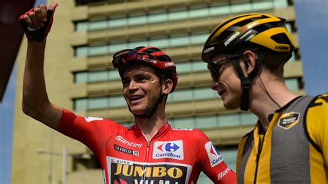 Kuss loses time to teammates Roglic and Vingegaard but holds on to Spanish Vuelta lead