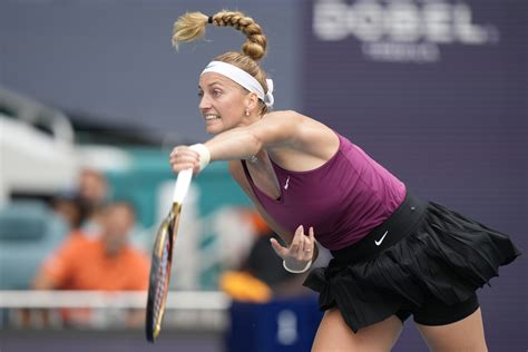 Kvitova upends Rybakina for women’s Miami Open title