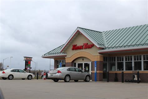 Kwik Trip #1281 offers coffee, fountain drinks, food, snacks, and essentials at 106 N Royal Ave, Belgium, WI 53004. It is open 24 hours a day and has a car wash, an eatery, and an ATM.