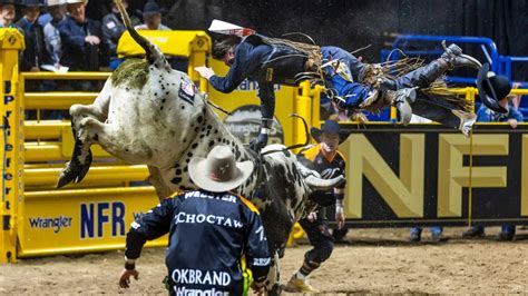 Ky hamilton ride round 5. Ky Hamilton and JB Mauney split round one at the NFR with 87.5 point rides NFR bull riding highlights are powered by Cowboy Charcoal 