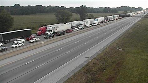 Tennessee man dies in Hardin County wrong-way crash. Kentucky. I-65. source: Bing. 5 views. May 16, 2024 09:10am. 65. LOUISVILLE, Ky. (WDRB) -- A Tennessee man died Wednesday evening after a two-vehicle crash on Interstate 65 near Elizabethtown. Kentucky State Police said 50-year-old Jeffrey Simonton, of Clarksville, ...