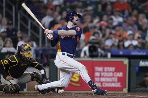 Kyle Tucker 12th with 2 triples in an inning, driving in runs with each as Astros rout Padres 12-2