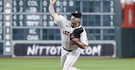Kyle Tucker homers to back up a strong start by Justin Verlander as the Astros beat the Red Sox