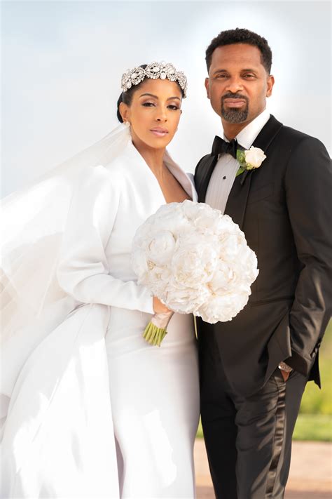 Comedian Mike Epps has a storied dating history. Prior to marrying Kyra Robinson, Mike was married to Mechelle McCain. Mike and Michelle were together for 12 years and share two children. In 2017, the pair finalized their divorce and Mike had to fork over a hefty amount for spousal support. According to TMZ, the Next Friday star was …. 