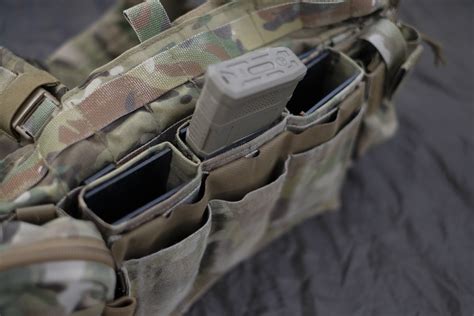 Kywi magazine pouch. Utilizing a hybrid Kydex and nylon design, you get all the rigidity you would expect from a Kydex pouch and the lack of noise you want from a nylon pouch. Features the Kydex Wedge Insert (KYWI) that provides the necessary retention to secure your magazines without the need for bungee cord for rapid mag changes. Size: 3.5″ Tall x … 