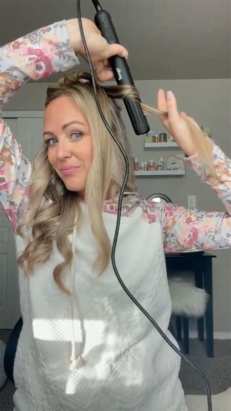 This video quickly tells you how to use the Le Duo and/or Le Duo Grande from L'ange. Grab yours today here: #leduo #langeleduo #leduocurls #easyhairstyle