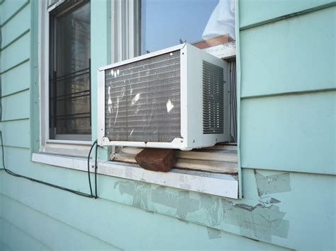 L.A. City Council votes on mandating air conditioning in all rental units