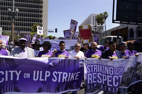 L.A. city workers' one-day strike comes to an end after impacting services