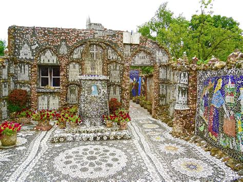 La Maison Picassiette - The House of Millions Pieces - muktibox.com