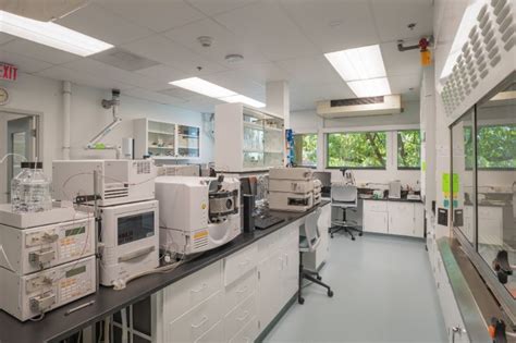 Laboratories and Specializations | Art Conservation | College of Arts ... - muktibox.com