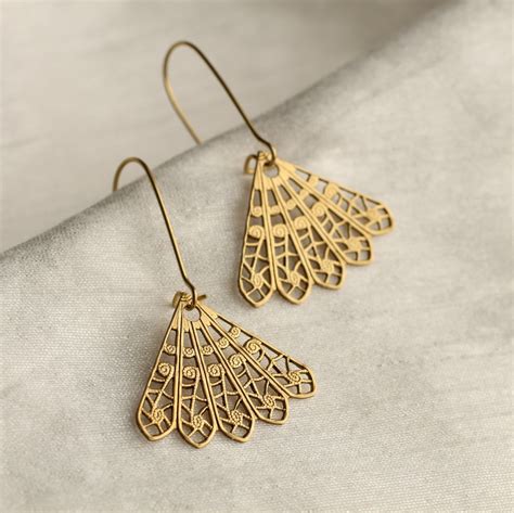 Lace Fan Earrings - Etsy - muktibox.com