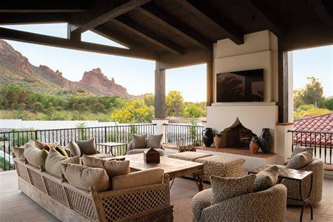 Lagoon Liner Experts | Indoor / Outdoor | Installation - raincitystudios.com