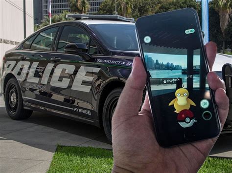 LAPD releases video of officers ignoring robbery calls to play Pokémon Go