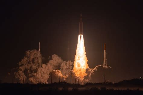 Last night, NASA's... - ESA - European Space Agency - wintechmobiles.com