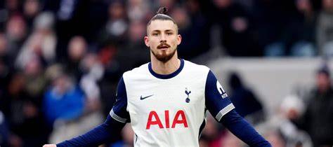 Latest Radu Dragusin News and Updates - The Spurs News - raincitystudios.com