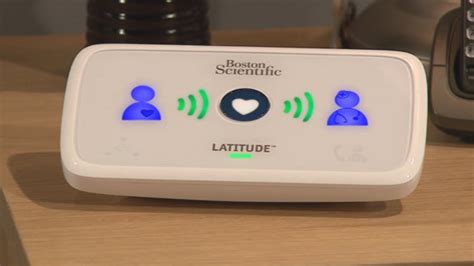 LATITUDE Communicator Indicator Lights and …