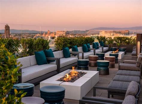 LAstronome Rooftop Lounge Experience