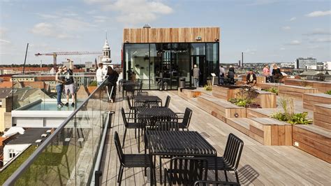 LAstronome Rooftop for Tourists