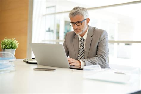 LEGAL MANAGER - Governance, Compliance and Risk Management … - coolestguyplanet.net