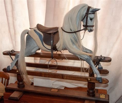Legends Rocking Horses - muktibox.com