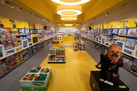 LEGO Shop Stores in Edinburgh Opening Times & Contact