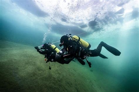 LEMBEH | Photo Workshop | Insider Divers - raincitystudios.com