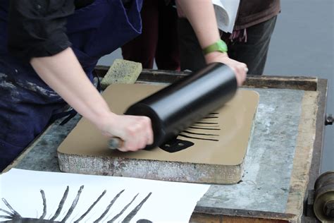 Let’s Look at Lithography - An Introduction to the Medium - wintechmobiles.com