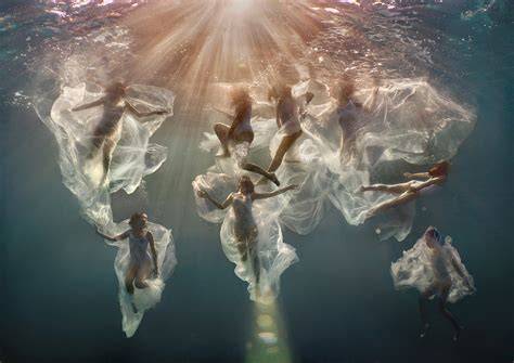 Lexi Laine | Lexi Laine - Underwater Fine Art … - raincitystudios.com
