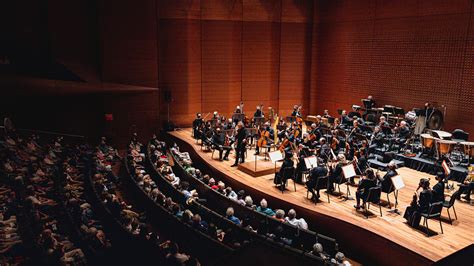 Lincoln Center - muktibox.com