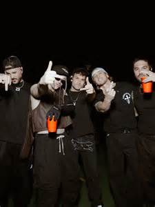 Lirik dan Arti Lagu Swim - BTS: Swim, Swim Water Falling Off Your Skin - muktibox.com