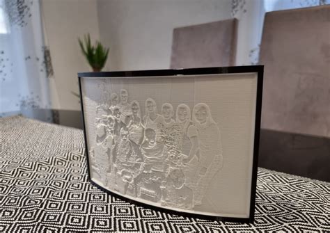 LITHOPHANE FRAME / STAND CURVED by Cedric Download free …