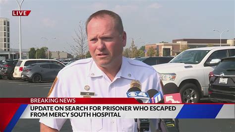 LIVE: Police update on prisoner escape Mercy South Hospital