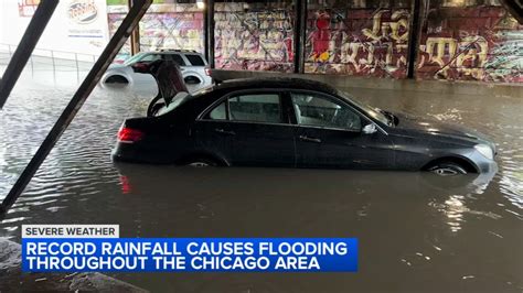 LIVE BLOG: Flash Flood Warning issued as torrential rains hit Chicago