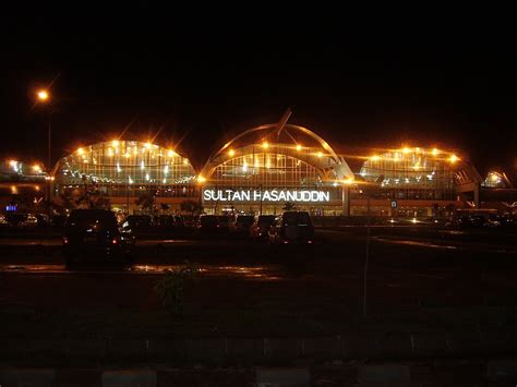 live dari bandara internasional Hasanuddin Makassar - wintechmobiles.com