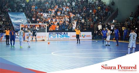 LIVE FUTSAL suara desahan & adegan romantis topik bokep bocil minggu ini pemburu konten bugil kualitas gambar baik rekaman tante dewasa image 1