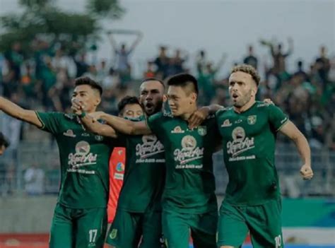 LIVE STREAMING PERSEBAYA! on Instagram: "Terus belajar, Catur.