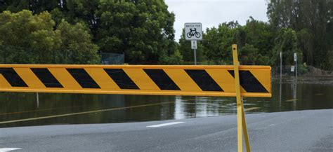 LOCAL OVERLAND FLOODING – THE NSW EXPERIENCE